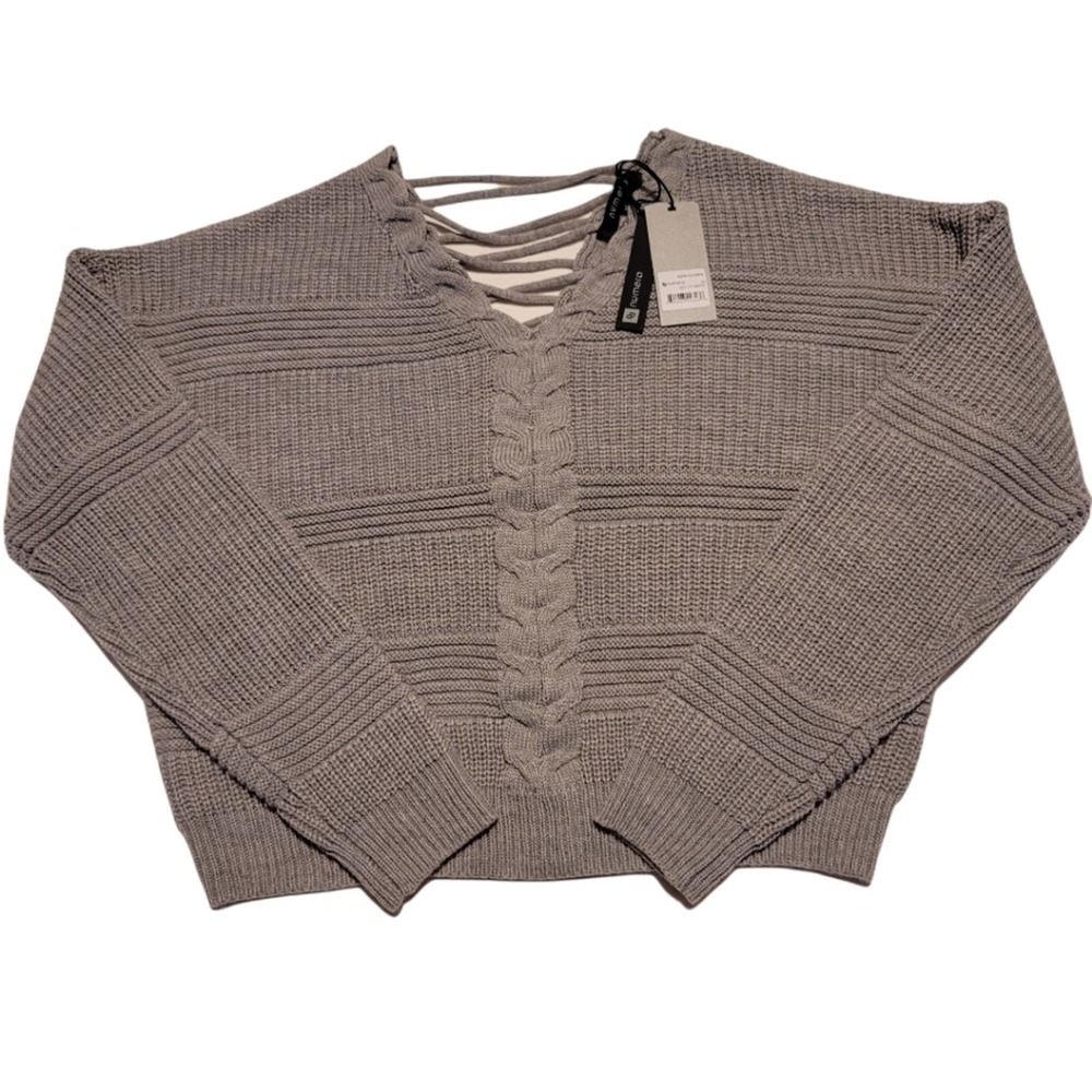 Numero Gray Knit Sweater
